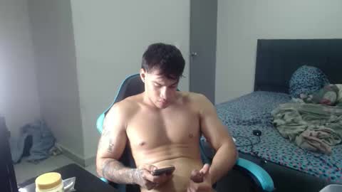 Snapshot of team23hot0 chatting on 12-01-25, 03:44 team23hot0 online show from 12-01-25, 03:44