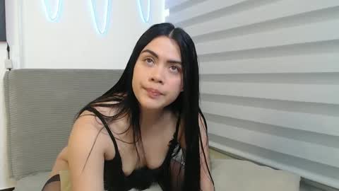 DYNAMITE DUO69 online show from 10-10-25, 03:00