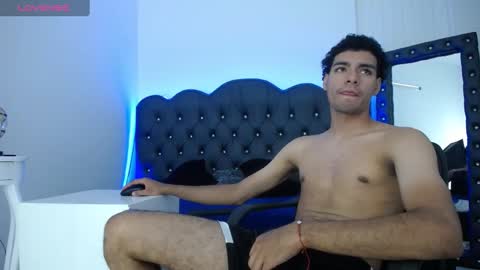 Snapshot of teamporn_18 chatting on 12-10-24, 03:01 Danger online show from 12-10-24, 03:01