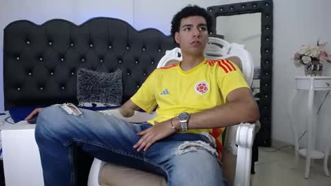 Snapshot of teamporn_18 chatting on 02-06-25, 07:51 Danger online show from 02-06-25, 07:51