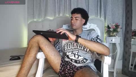 Snapshot of teamporn_18 chatting on 03-03-25, 08:00 Danger online show from 03-03-25, 08:00