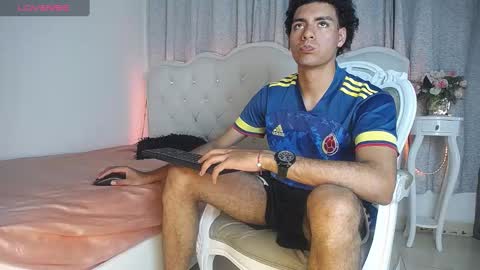 Snapshot of teamporn_18 chatting on 03-07-25, 05:17 Danger online show from 03-07-25, 05:17