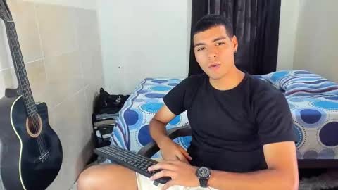 Snapshot of teamporn_18 chatting on 09-22-25, 07:27 Danger online show from 09-22-25, 07:27