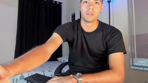 Snapshot of teamporn_18 chatting on 10-29-25, 07:26 Danger online show from 10-29-25, 07:26