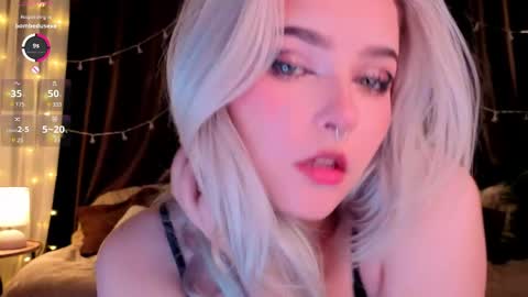 Snapshot of teapartyalice chatting on 06-06-26, 04:17 Alice online show from 06-06-26, 04:17