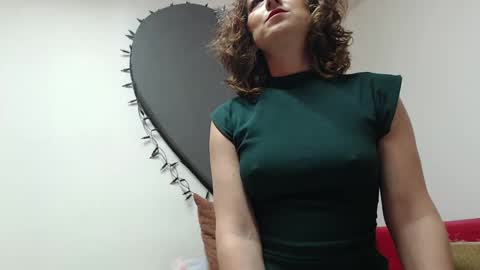 ALICIA--- online show from 01-14-26, 07:25