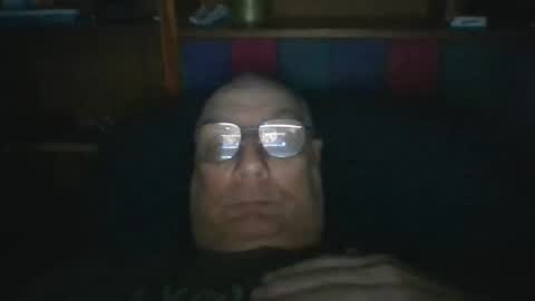 Mark online show from 03-11-26, 08:42