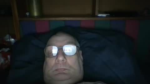 Mark online show from 04-22-26, 09:33