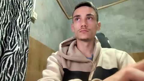 tecnicogatu online show from 11-19-25, 04:45