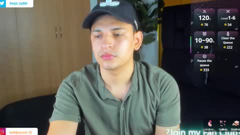 Snapshot of teddy_cowboy chatting on 02-05-25, 10:19 Follow me on Twitter boys ryder and instagram teddyscoot 12 online show from 02-05-25, 10:19