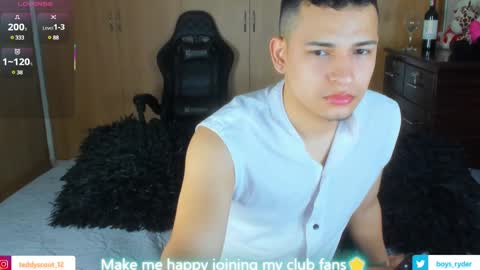 Snapshot of teddy_cowboy chatting on 03-04-25, 10:35 Follow me on Twitter boys ryder and instagram teddyscoot 12 online show from 03-04-25, 10:35