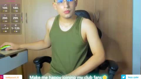 Snapshot of teddy_cowboy chatting on 03-08-25, 08:35 Follow me on Twitter boys ryder and instagram teddyscoot 12 online show from 03-08-25, 08:35