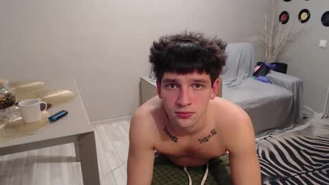 Teddy online show from 10-12-25, 07:13