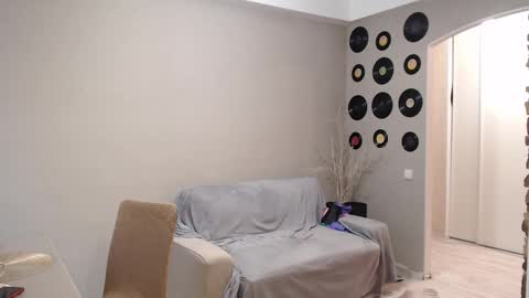 Teddy online show from 10-13-25, 07:19