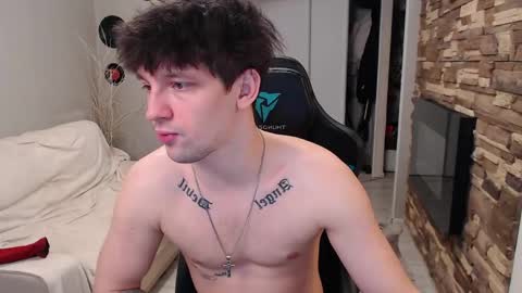 Snapshot of teddy_mode chatting on 03-19-26, 04:38 Teddy online show from 03-19-26, 04:38