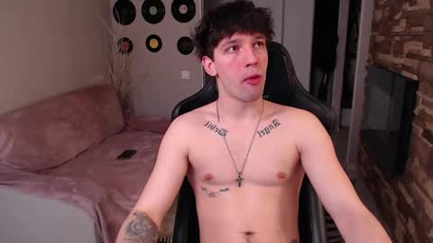 Snapshot of teddy_mode chatting on 03-24-26, 06:07 Teddy online show from 03-24-26, 06:07