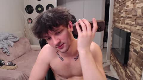 Snapshot of teddy_mode chatting on 04-01-26, 06:16 Teddy online show from 04-01-26, 06:16