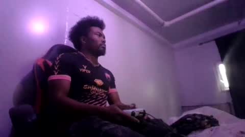 tediibear22 online show from 10-11-25, 08:18