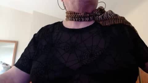 TedLassie....call me Teddie online show from 12-16-25, 11:32