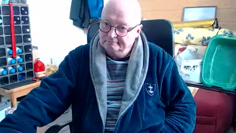 Snapshot of tedy6374 chatting on 04-26-26, 10:24 tedy6374 online show from 04-26-26, 10:24
