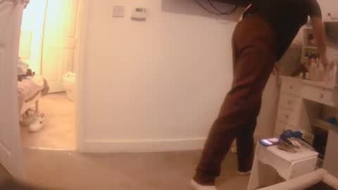 Snapshot of teecup4osk chatting on 02-19-26, 12:06 teecup4osk online show from 02-19-26, 12:06