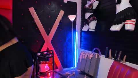 Tayloor online show from 02-01-26, 03:05