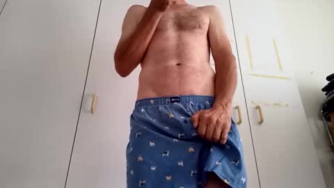 Snapshot of teeezi chatting on 04-08-26, 08:47 Teezy online show from 04-08-26, 08:47