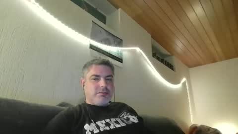 Snapshot of teeforyou chatting on 12-27-24, 01:53 Peter online show from 12-27-24, 01:53