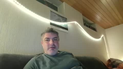 Snapshot of teeforyou chatting on 01-14-25, 06:38 Peter online show from 01-14-25, 06:38