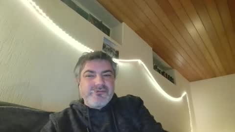Snapshot of teeforyou chatting on 02-18-25, 04:15 Peter online show from 02-18-25, 04:15