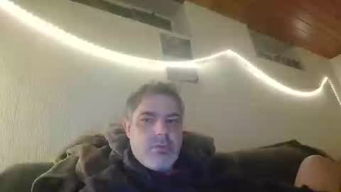 Snapshot of teeforyou chatting on 09-09-25, 01:38 Peter online show from 09-09-25, 01:38