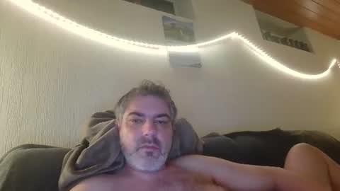 Snapshot of teeforyou chatting on 10-02-25, 06:37 Peter online show from 10-02-25, 06:37