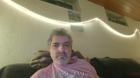 Snapshot of teeforyou chatting on 10-27-25, 05:00 Peter online show from 10-27-25, 05:00