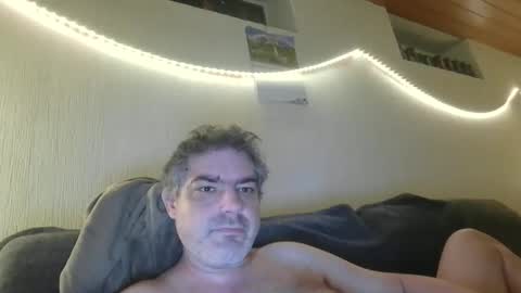 Peter online show from 11-15-25, 06:11