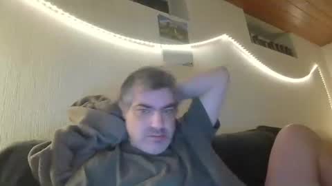 Peter online show from 11-22-25, 07:35