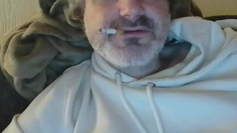 Peter online show from 04-05-26, 01:47