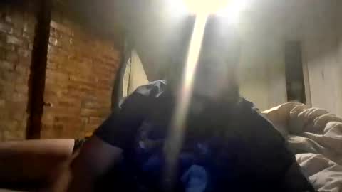 Snapshot of teethirstrap chatting on 12-14-25, 03:01 teethirstrap online show from 12-14-25, 03:01