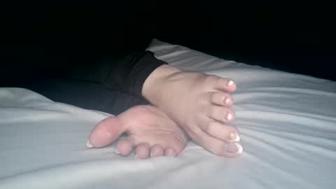 Viv West online show from 09-23-25, 05:10