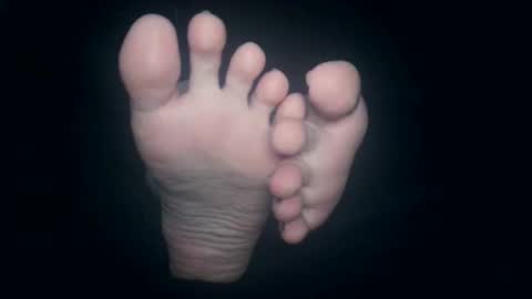 Viv West online show from 12-22-25, 03:14