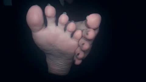 Viv West online show from 01-17-26, 03:44