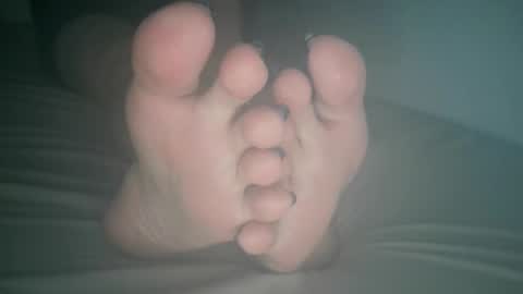 Viv West online show from 04-22-26, 03:31