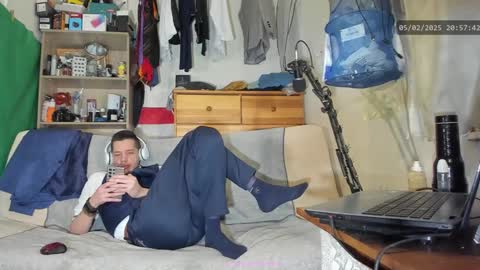 Snapshot of telepaticman chatting on 02-05-25, 07:53 Virg Lszl online show from 02-05-25, 07:53