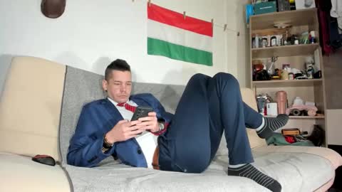 Virg Lszl online show from 01-19-26, 11:03