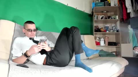 Snapshot of telepaticman chatting on 03-09-26, 04:11 Virg Lszl online show from 03-09-26, 04:11