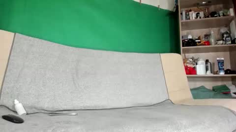 Snapshot of telepaticman chatting on 03-16-26, 06:12 Virg Lszl online show from 03-16-26, 06:12