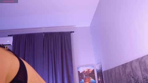 Tella online show from 12-15-24, 01:11