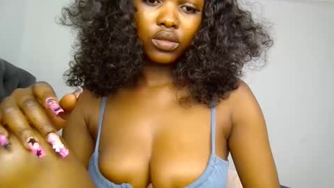 tiah online show from 01-05-26, 05:27