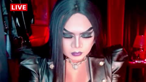 Snapshot of temptress_cocoxxx chatting on 03-15-26, 01:55 Mistress Coco online show from 03-15-26, 01:55