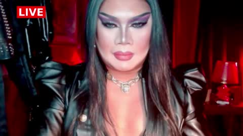 Snapshot of temptress_cocoxxx chatting on 04-01-26, 09:21 Mistress Coco online show from 04-01-26, 09:21