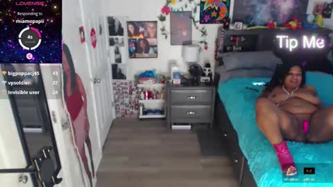 Gaia online show from 10-26-25, 05:35